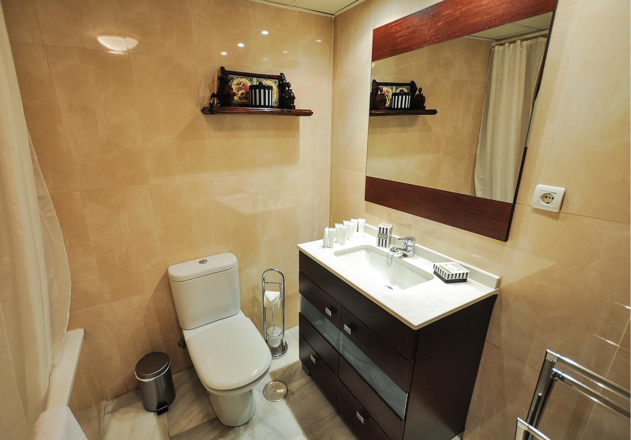 Apartament Acogedor Apartamento Junto A Calle Larios By Renthas Malaga Zewnętrze zdjęcie